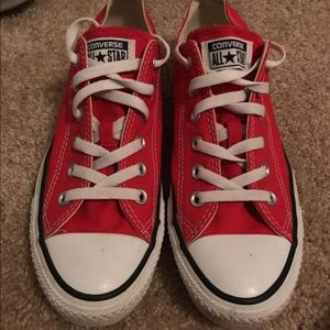 Converse shoes RED